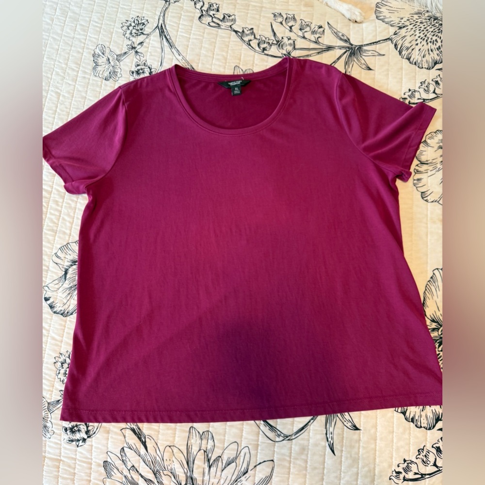 Simply Vera VeraWang SZ XL Magenta Short Sleeve Pullover Shirt Modal Blend